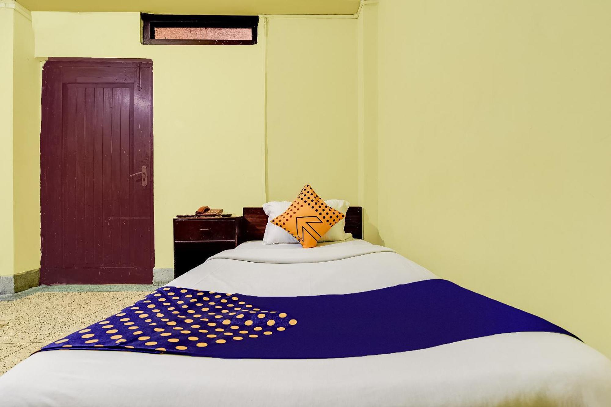 Отель Spot On Durba 2 Tezpur Экстерьер фото
